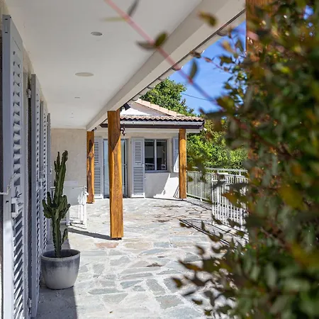 Villa Golfe Favone Corsica 10p Pool Sea View Sari-Solenzara