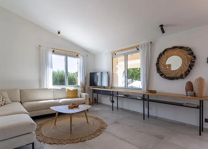 Golfe Favone Corsica 10p Pool Sea View סארי סולנזארה